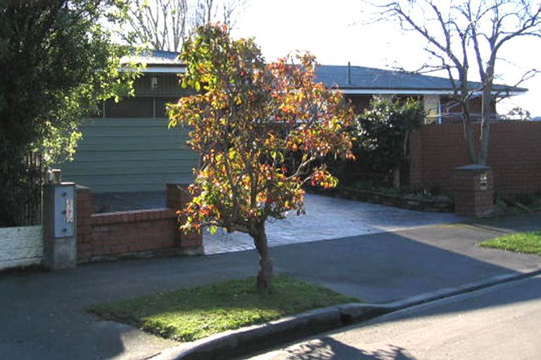 Photo of property in 2 Kanuku Place, Cashmere, Christchurch, 8022