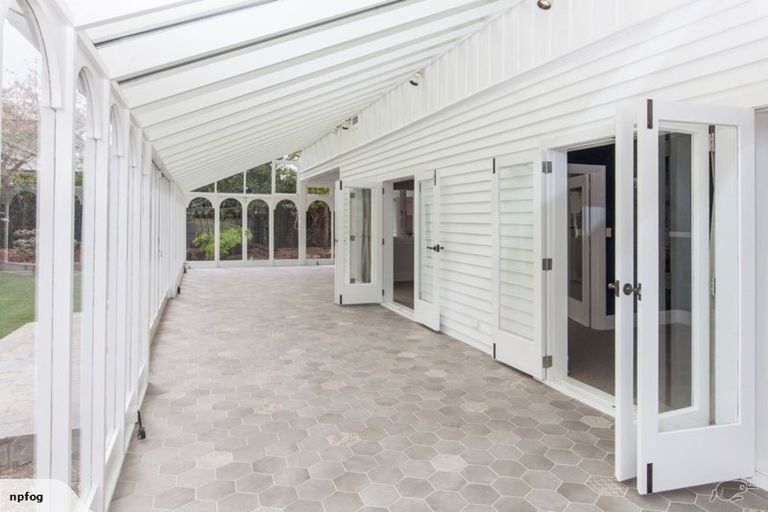 Photo of property in 121a Merivale Lane, Merivale, Christchurch, 8014