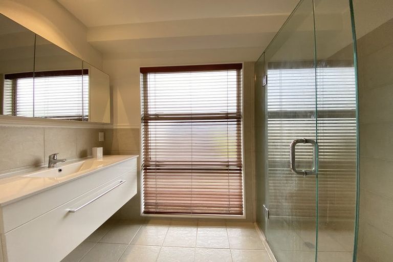 Photo of property in 221 Papamoa Beach Road, Papamoa Beach, Papamoa, 3118