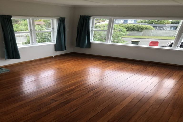 Photo of property in 4 Tui Road, Raumati Beach, Paraparaumu, 5032