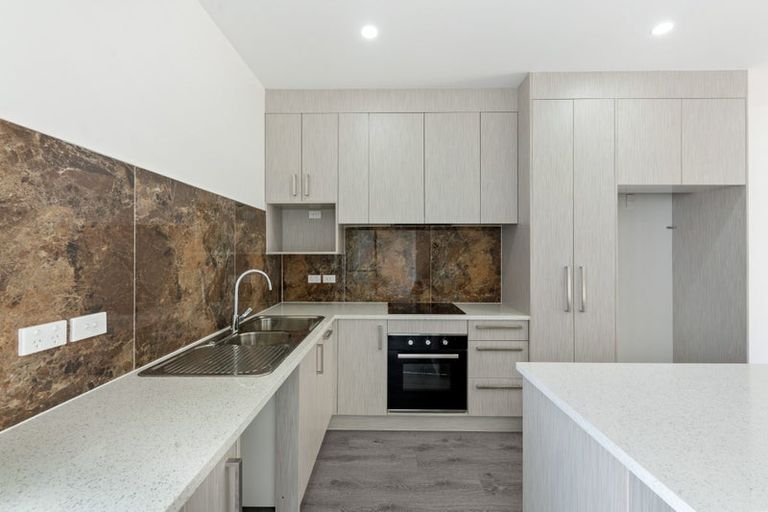 Photo of property in 1/41 Settlement Road, Papakura, 2110