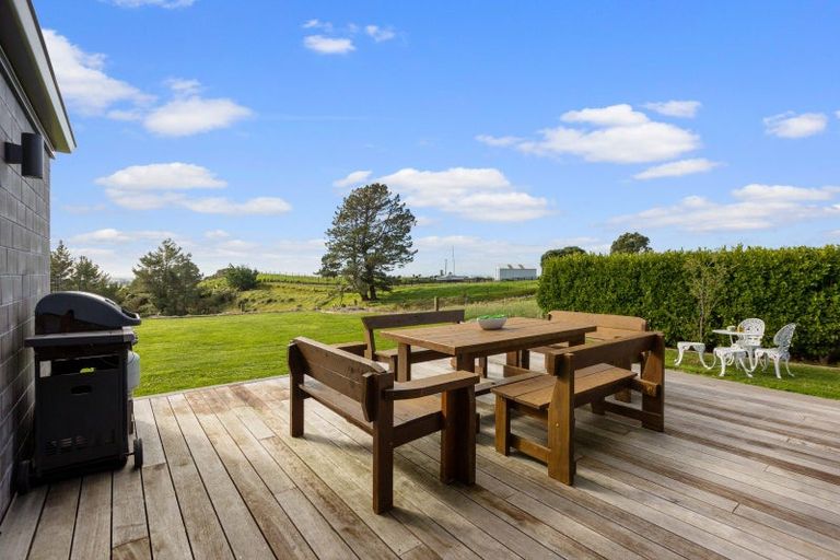 Photo of property in 110 Stockman Road, Tikorangi, Waitara, 4383