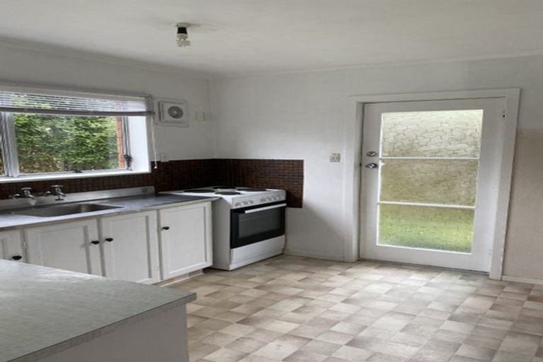 Photo of property in 50c Braid Road, St Andrews, Hamilton, 3200