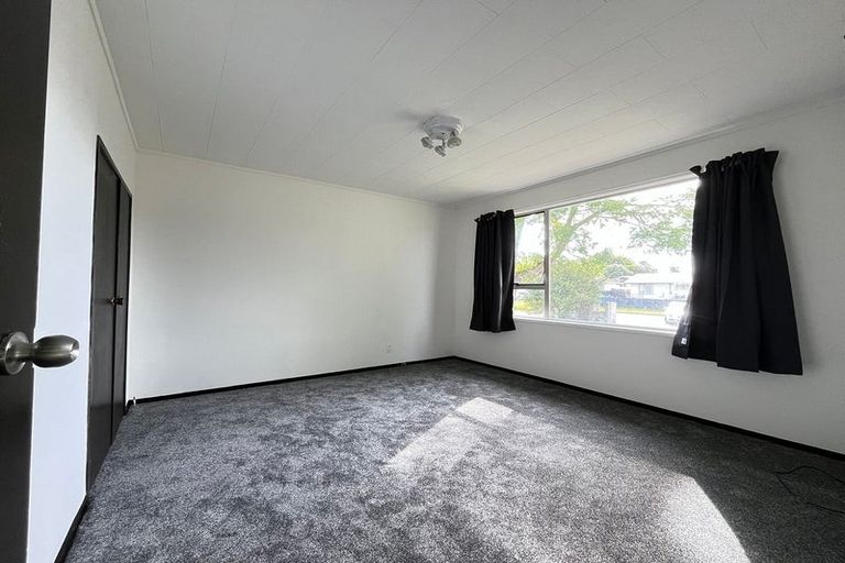 Photo of property in 13 Ulay Place, Clover Park, Auckland, 2019