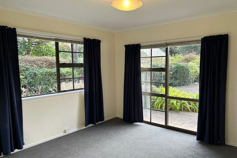 Photo of property in 14 Charnwood Grove, Waikanae, 5036