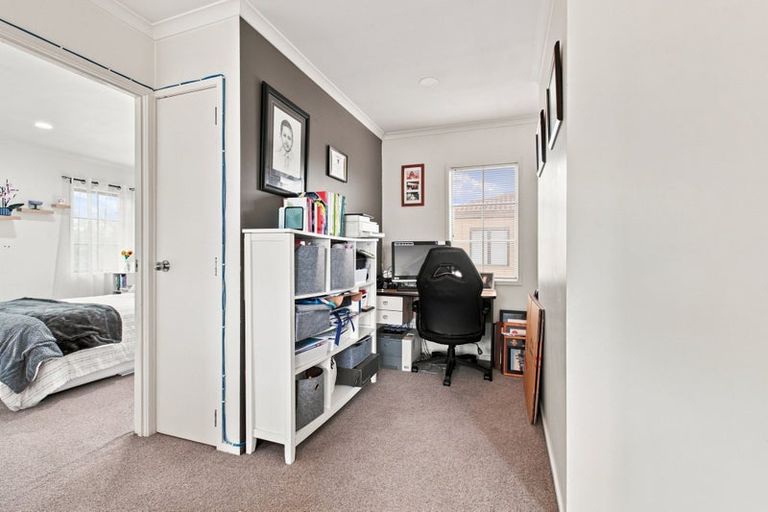 Photo of property in 11 Whitbourne Heights, Manurewa, Auckland, 2105