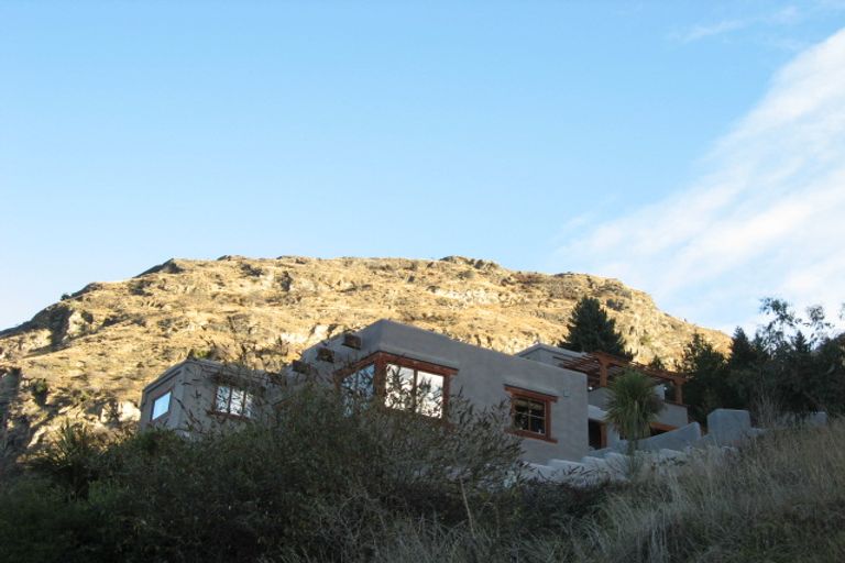 Photo of property in 12 Arthurs Track, Arthurs Point, Queenstown, 9371