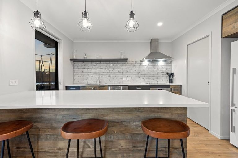 Photo of property in 35 Te Ranga Memorial Drive, Pyes Pa, Tauranga, 3112