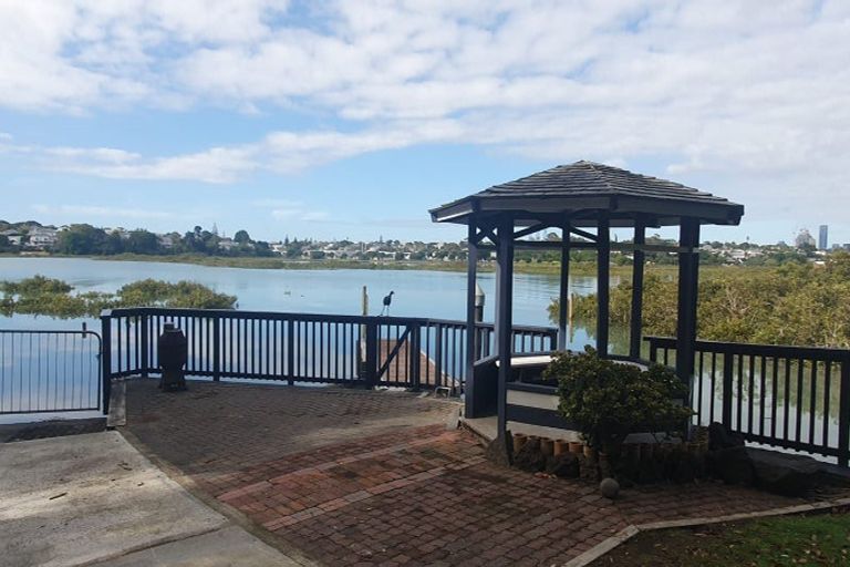 Photo of property in 51 Ngataringa Road, Devonport, Auckland, 0624