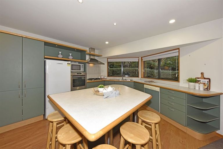 Photo of property in 10 Parkham Drive, Burnside, Christchurch, 8053
