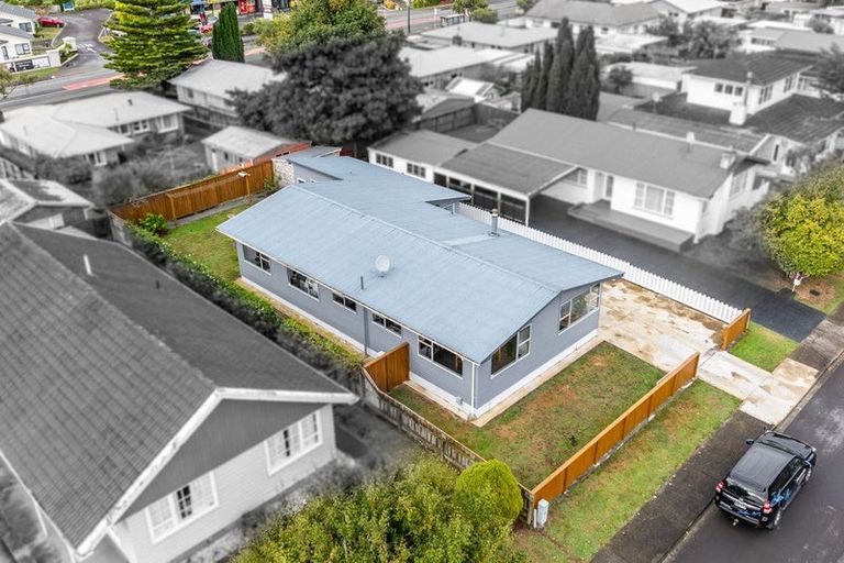 Photo of property in 7 Riversdale Road, Clouston Park, Upper Hutt, 5018