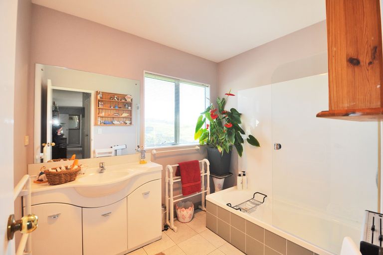 Photo of property in 440 Wharehine Road, Wharehine, Wellsford, 0973