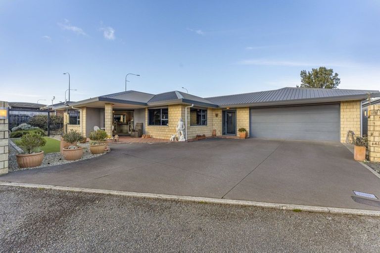 Photo of property in 29c Baring Terrace, Strandon, New Plymouth, 4312