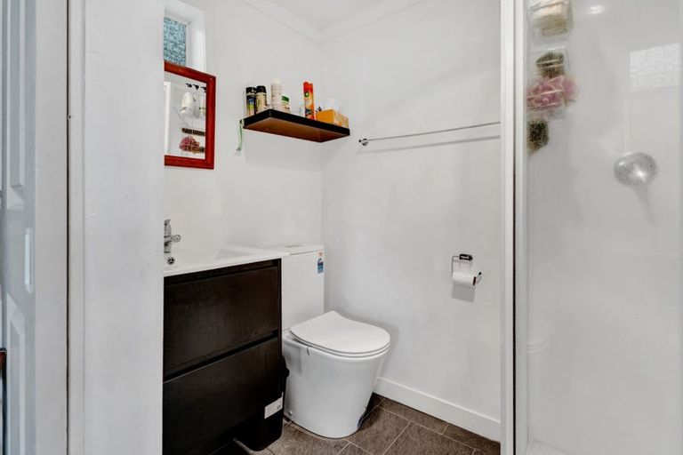 Photo of property in 231 Glover Road, Hawera, 4610