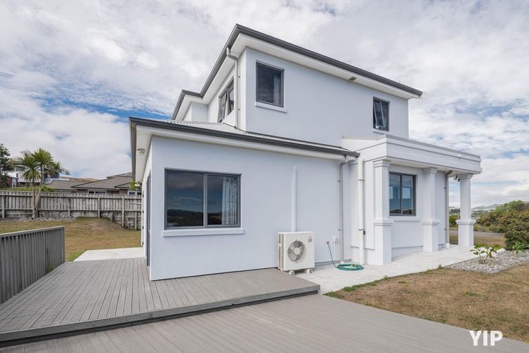 Photo of property in 89 Kentwood Drive, Woodridge, Wellington, 6037