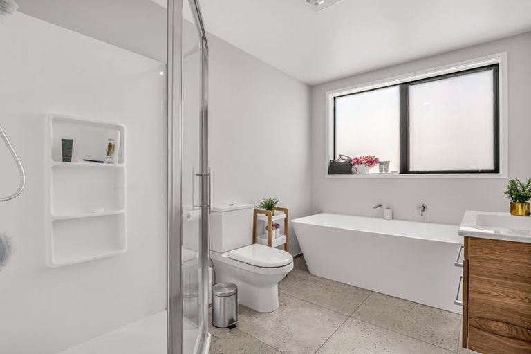 Photo of property in 1 Harp Place, Papamoa, 3118