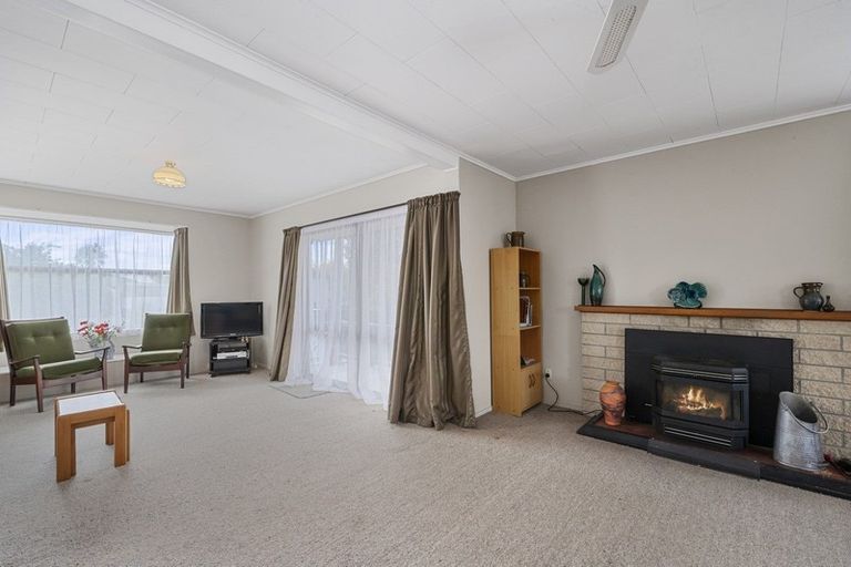 Photo of property in 19 Marlborough Place, Tokoroa, 3420