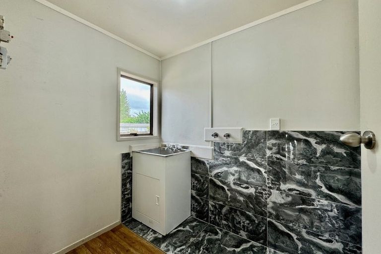 Photo of property in 81 John Walker Drive, Manurewa, Auckland, 2102