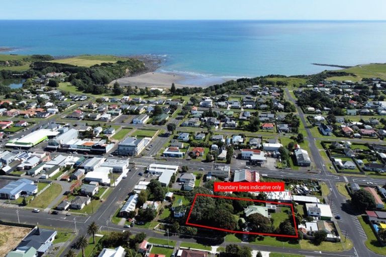 Photo of property in 54 King Street, Opunake, 4616