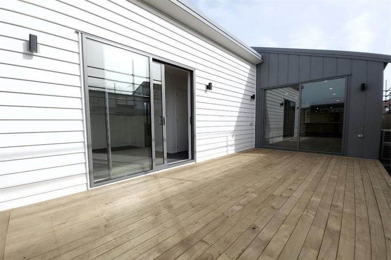 Photo of property in 38 John Gray Street, Papakura, 2110