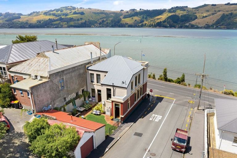 Photo of property in 247 Ravensbourne Road, Ravensbourne, Dunedin, 9022