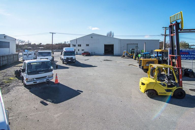 Photo of property in 23 Railway Crescent, Masterton, 5810