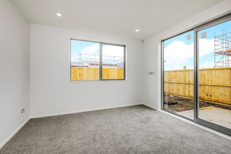 Photo of property in 27 Clayden Shuttleworth Street, Papakura, 2110