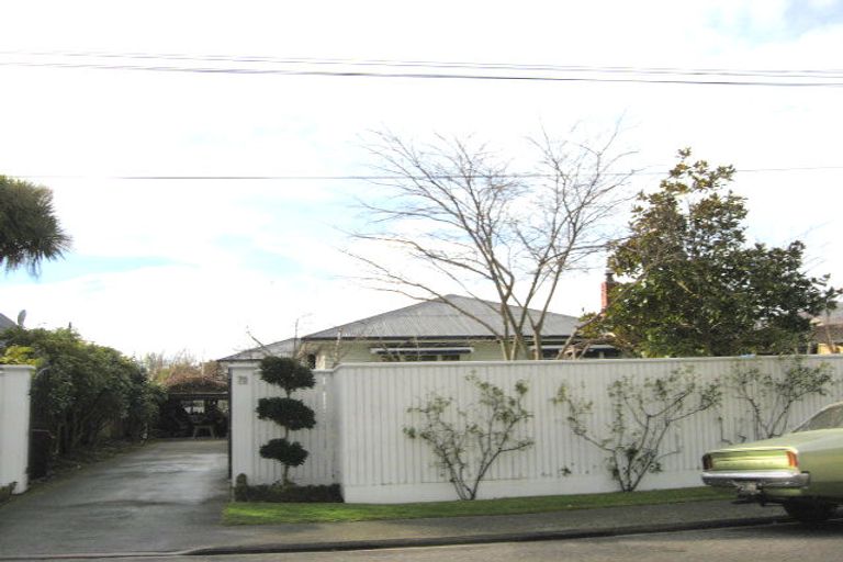 Photo of property in 70 Bretts Road, St Albans, Christchurch, 8052