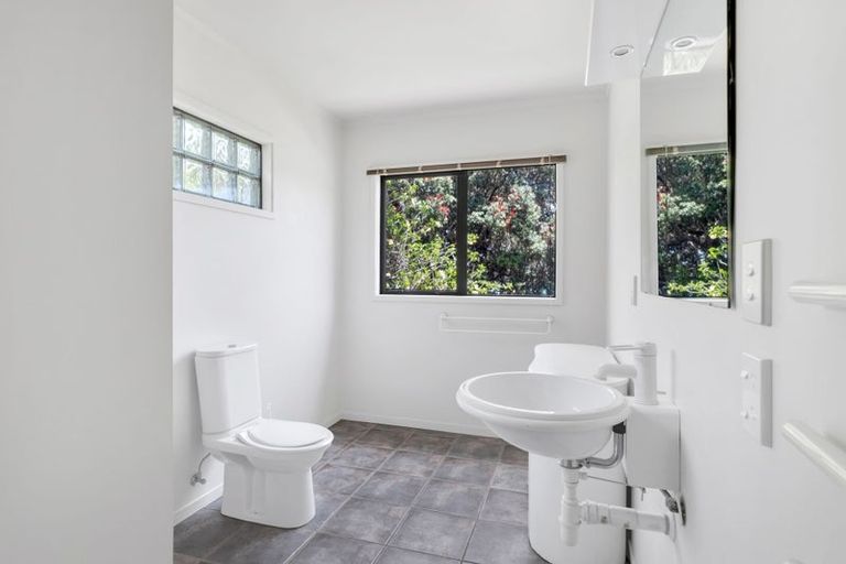 Photo of property in 23 Kotare Drive, Coopers Beach, 0420