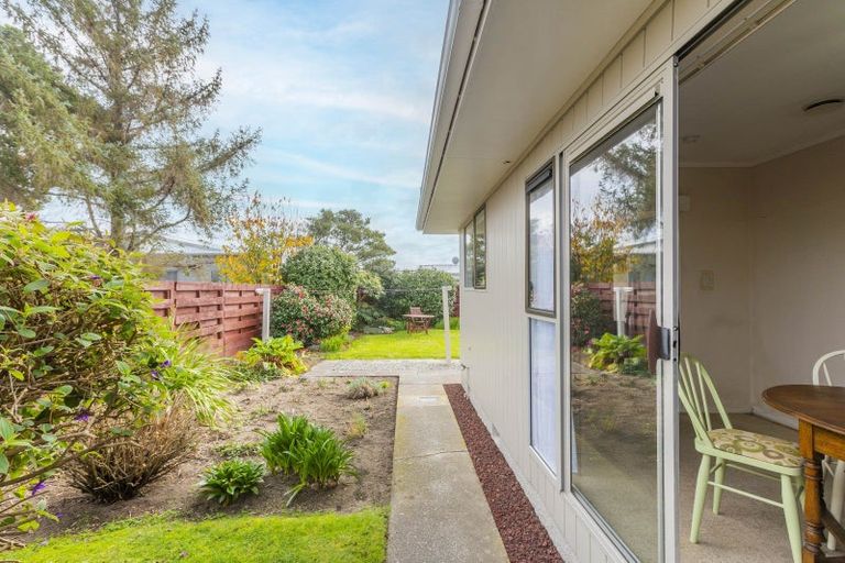 Photo of property in 49 Arawhata Road, Paraparaumu, 5032
