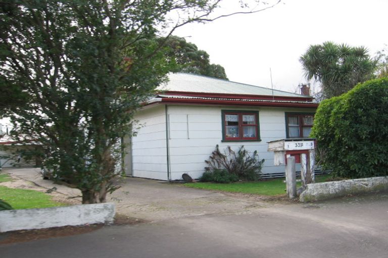 Photo of property in 331 Featherston Street, Palmerston North, 4414