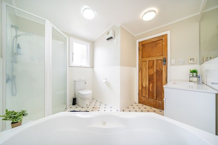 Photo of property in 24 Jessie Street, Petone, Lower Hutt, 5012