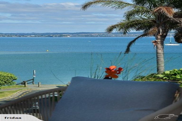 Photo of property in 69 De Luen Avenue, Tindalls Beach, Whangaparaoa, 0930