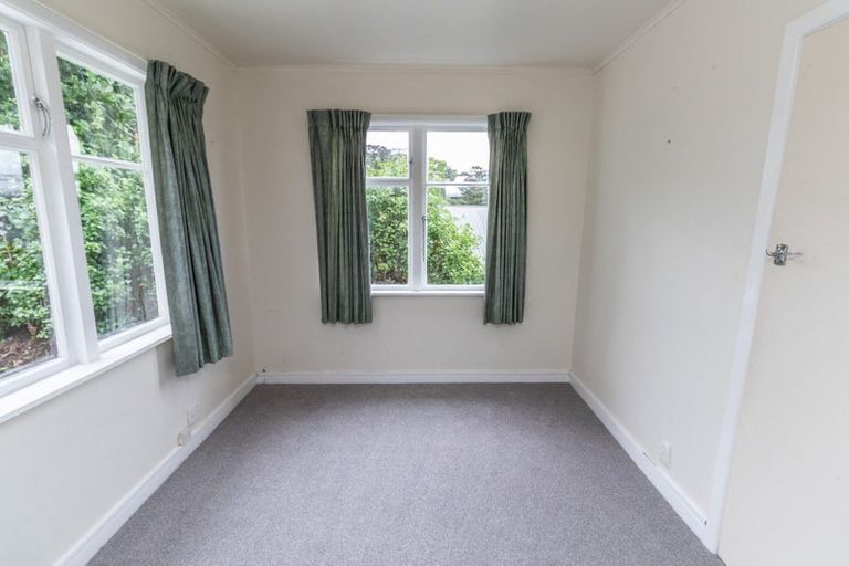 Photo of property in 14 Buckingham Street, Melrose, Wellington, 6023