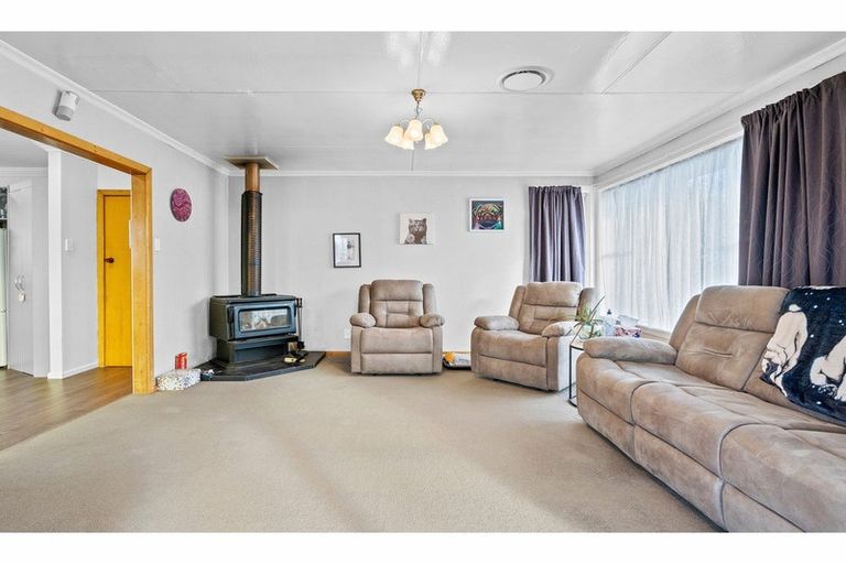 Photo of property in 380 Centre Street, Rockdale, Invercargill, 9812
