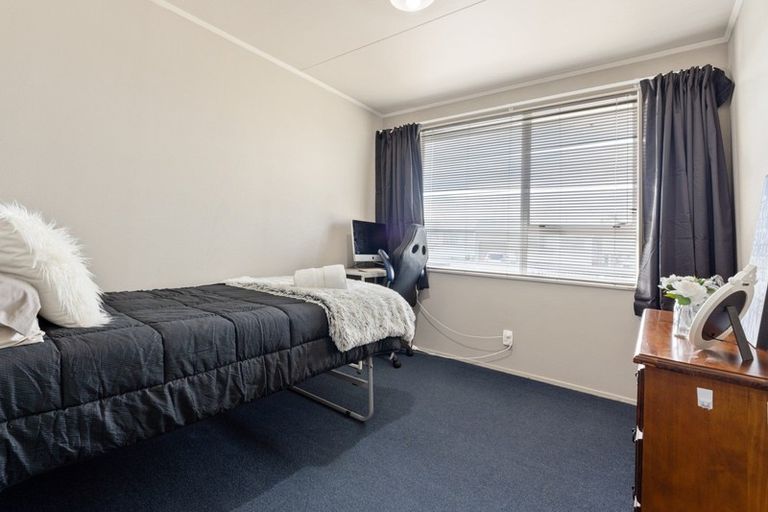 Photo of property in 1 Jupiter Street, Milson, Palmerston North, 4414