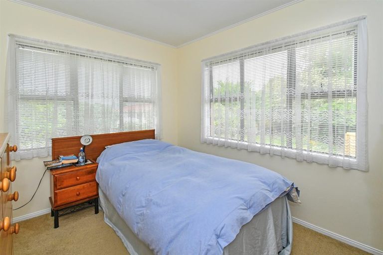 Photo of property in 35 Beaumonts Way, Manurewa, Auckland, 2102