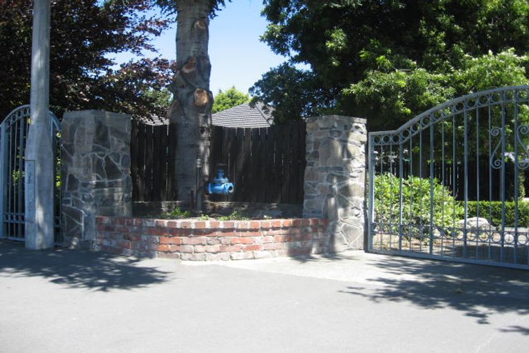 Photo of property in 58 Wharenui Road, Upper Riccarton, Christchurch, 8041