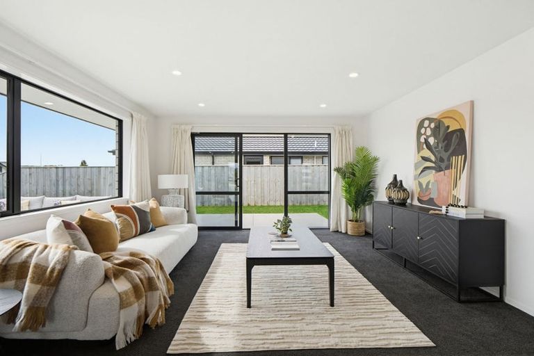 Photo of property in 1 Eldridge Street, Woodend, 7610