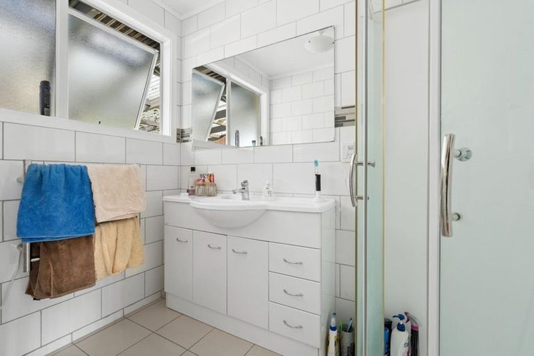 Photo of property in 8 Frostbite Place, Ranui, Auckland, 0612