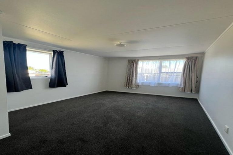 Photo of property in 6 Perry Place, Bader, Hamilton, 3206