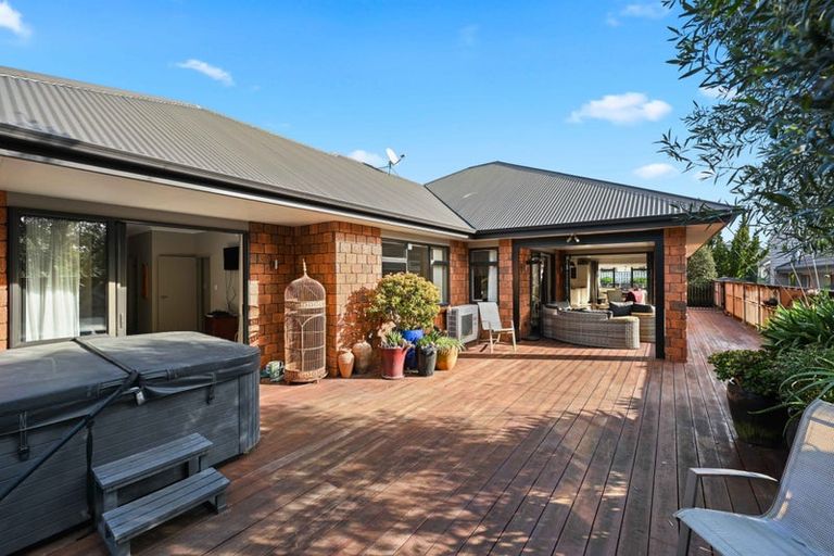 Photo of property in 11b Glen Cree Avenue, Rototuna, Hamilton, 3210