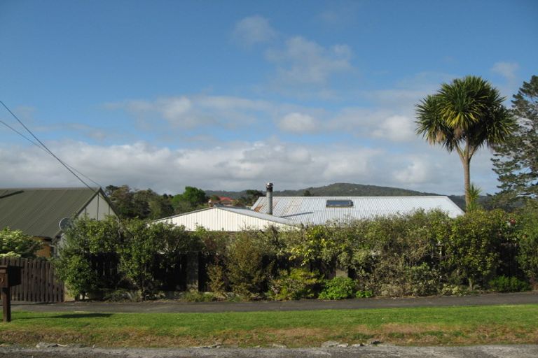 Photo of property in 50 Mcentee Road, Waitakere, Auckland, 0816