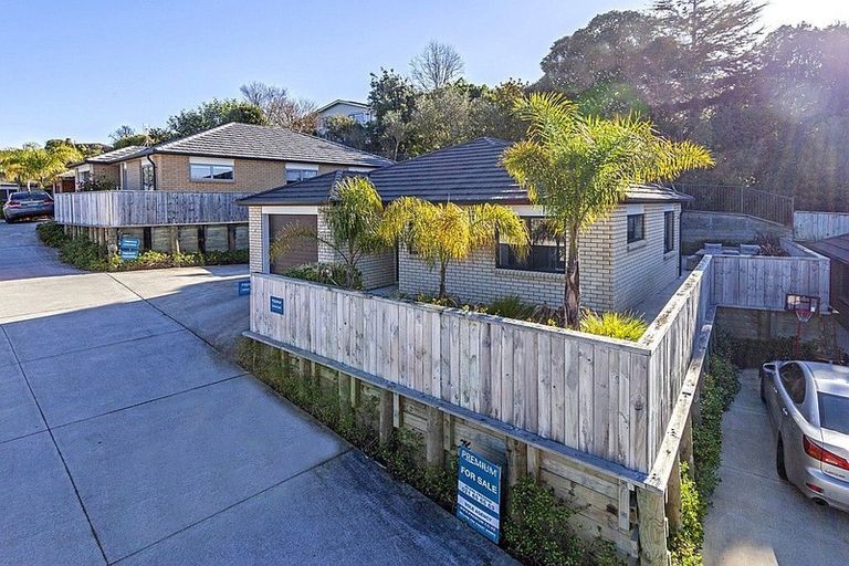 Photo of property in 13 Puarangi Lane, Stanmore Bay, Whangaparaoa, 0932