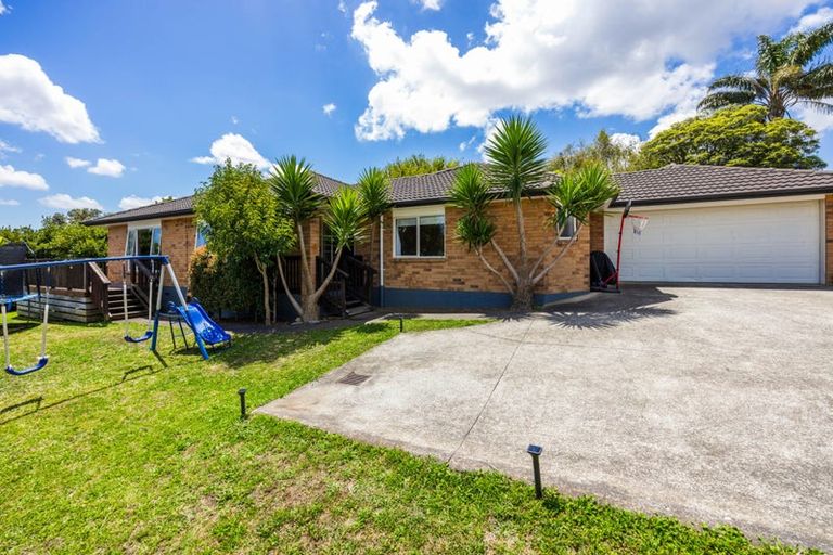 Photo of property in 12 Prado Drive, Pukekohe, 2120