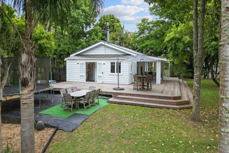 Photo of property in 23 Wallace Drive, Clarks Beach, Pukekohe, 2679