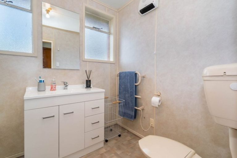 Photo of property in 15 Oban Street, Mosgiel, 9024