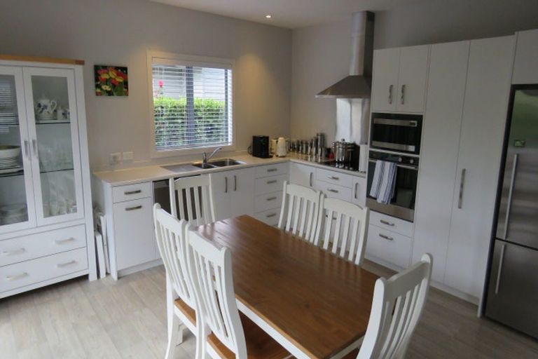 Photo of property in 23 Chateau Crescent, Rangatira Park, Taupo, 3330