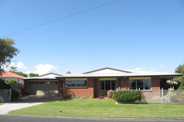 Photo of property in 72 Raleigh Street, Leamington, Cambridge, 3432