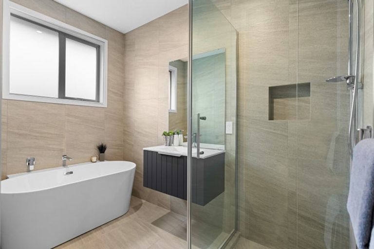 Photo of property in 11 Munro Oak Lane, Clevedon, Papakura, 2582